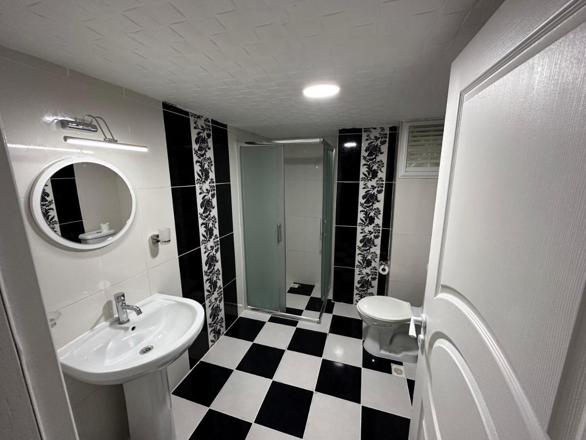 Modern Apart Close To Blue Mosque And Hagia Sophia Old City Istanbul Bagian luar foto